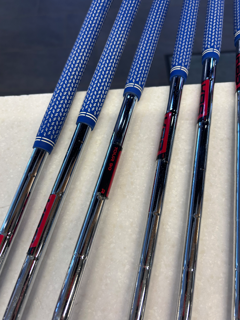 COBRA King Forged Tec One LENGHT Stål Regular 5-Pw - Demoklubba