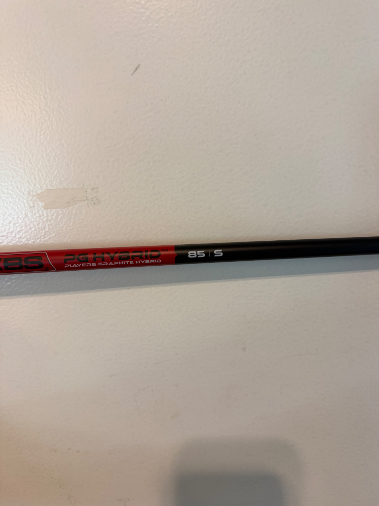 Cobra DS ADAPT hybrid 4 21* LH Stiff - Demoklubba