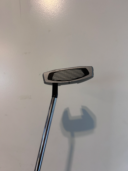 TaylorMade Spider GT Silver 35” Rh Putter - Demoklubba