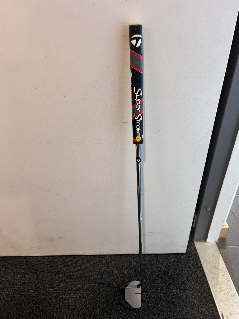 TaylorMade Spider GT Silver 35” Rh Putter - Demoklubba
