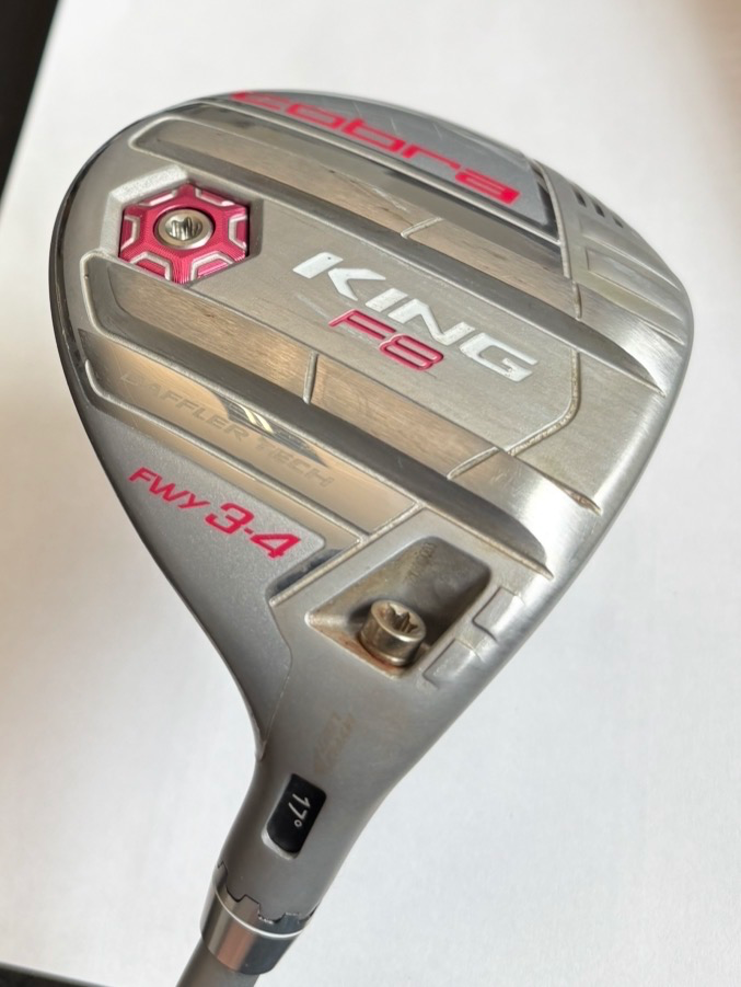 Cobra king F8 - Demoklubba