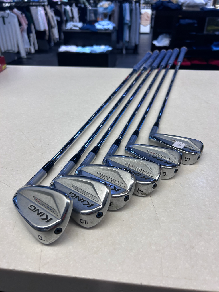 COBRA King Forged Tec One LENGHT Stål Regular 5-Pw - Demoklubba