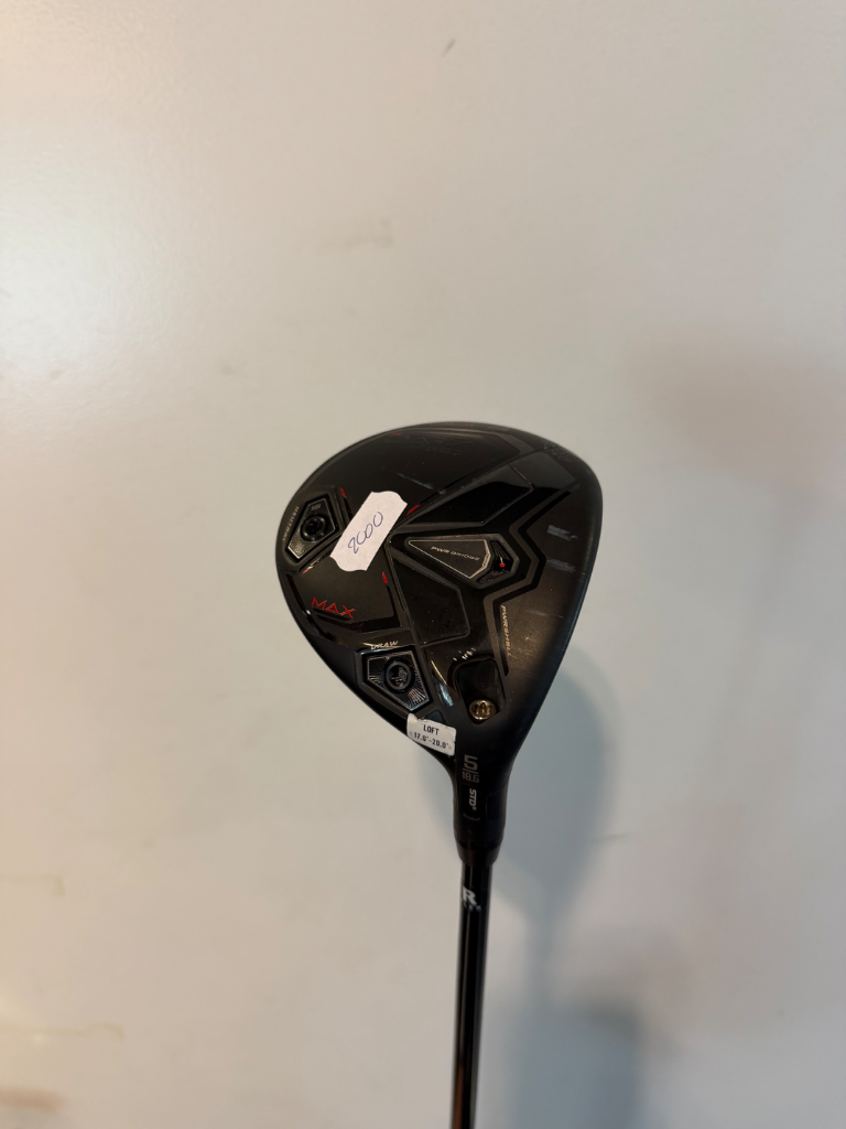 Cobra Darkspeed MAX FW5 18,5* RH  - Demoklubba