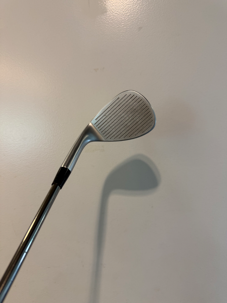 Cobra wedge SB 60* One lenght Rh - Demoklubba
