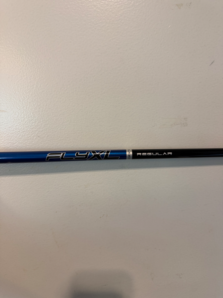 Cobra FLY XL FW5 19* Reg Rh - Demoklubba
