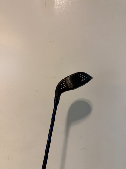 Wilson DYNAPWR Carbon FW4 16.5* Stiff Rh - Demoklubba