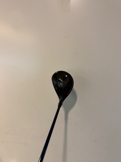Wilson DYNAPWR Carbon FW4 16.5* Stiff Rh - Demoklubba