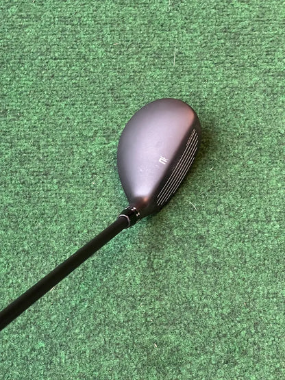 Cobra OPTM Hybrid 4 - Demoklubba